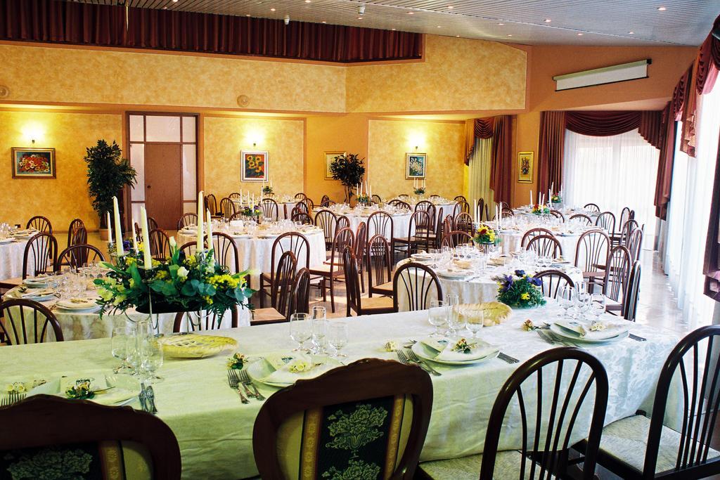 Hotel La Ruota Pianfei Buitenkant foto