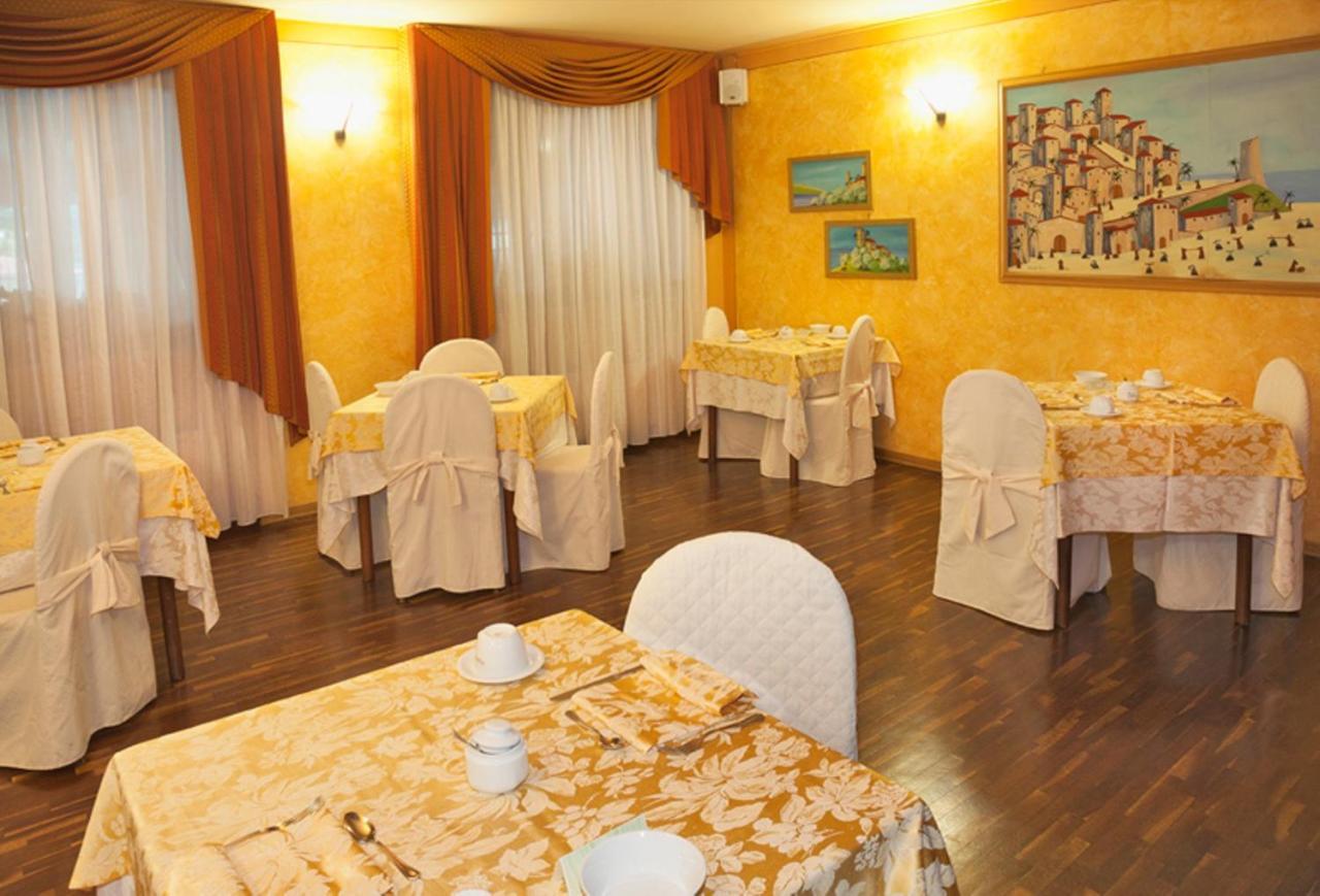 Hotel La Ruota Pianfei Buitenkant foto